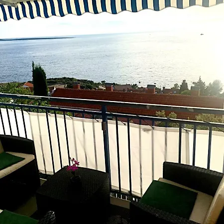Studio Apartman Nuova *