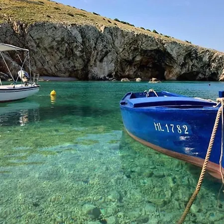 Studio Apartman Nuova * Miholascica